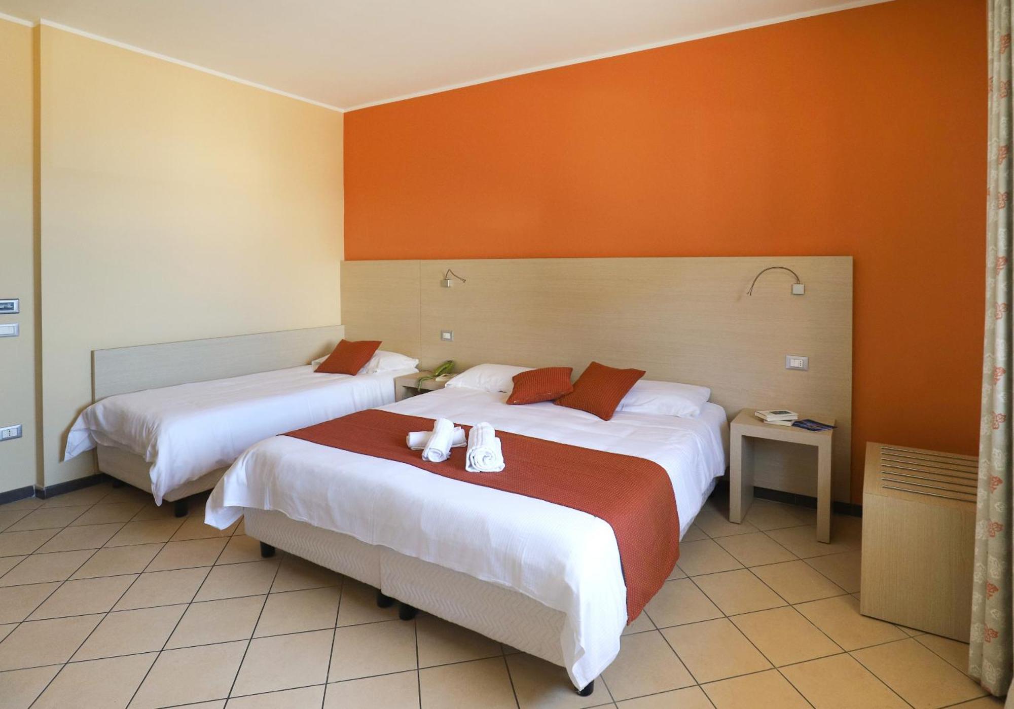 Classic Triple Room