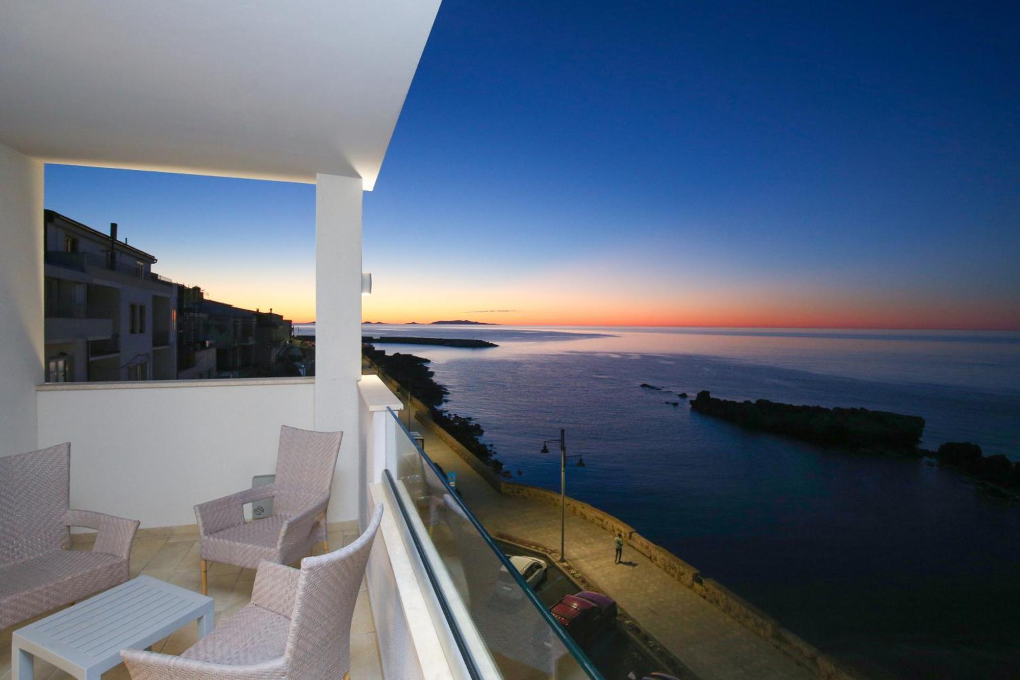Superior Double Room Balcony Sea View