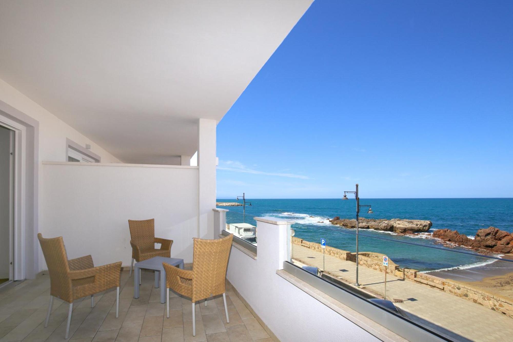 Superior Double Room Balcony Sea View