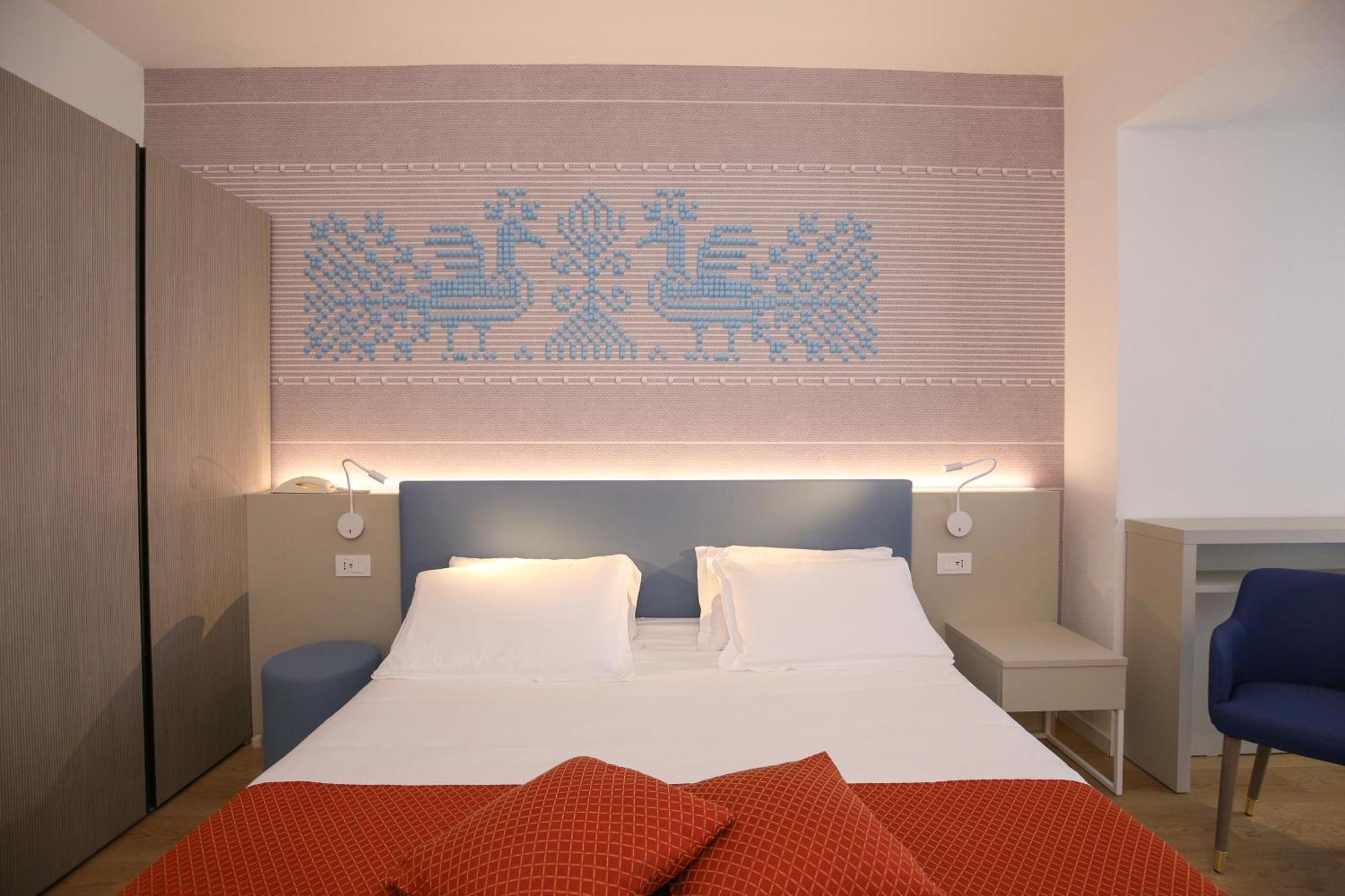 Superior Double Room Balcony Sea View